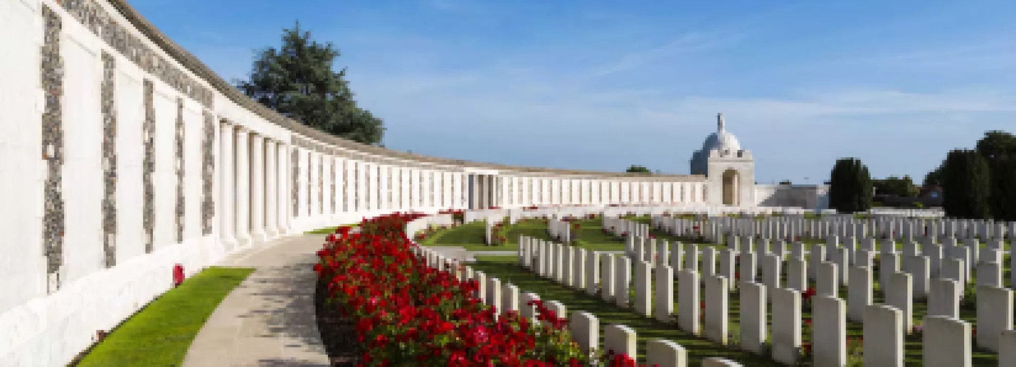 Photo of Tyne Cot cemetery