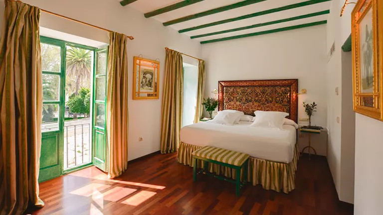 A thoughtfully selected hotel guests will stay at with our tours.