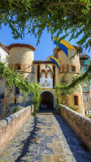 A shot of a municiple building in the town of Entrevaux.